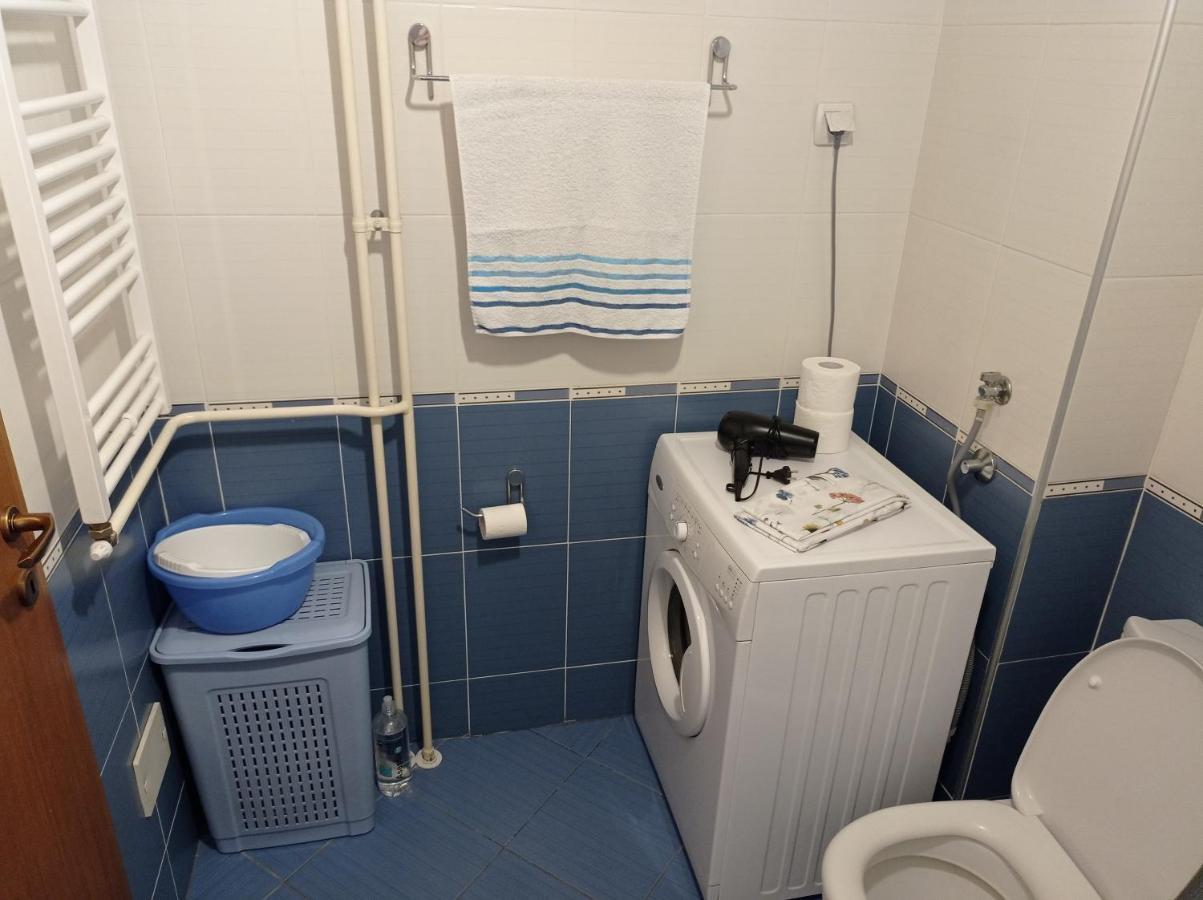 Go 2 Apartment Belgrade Luaran gambar