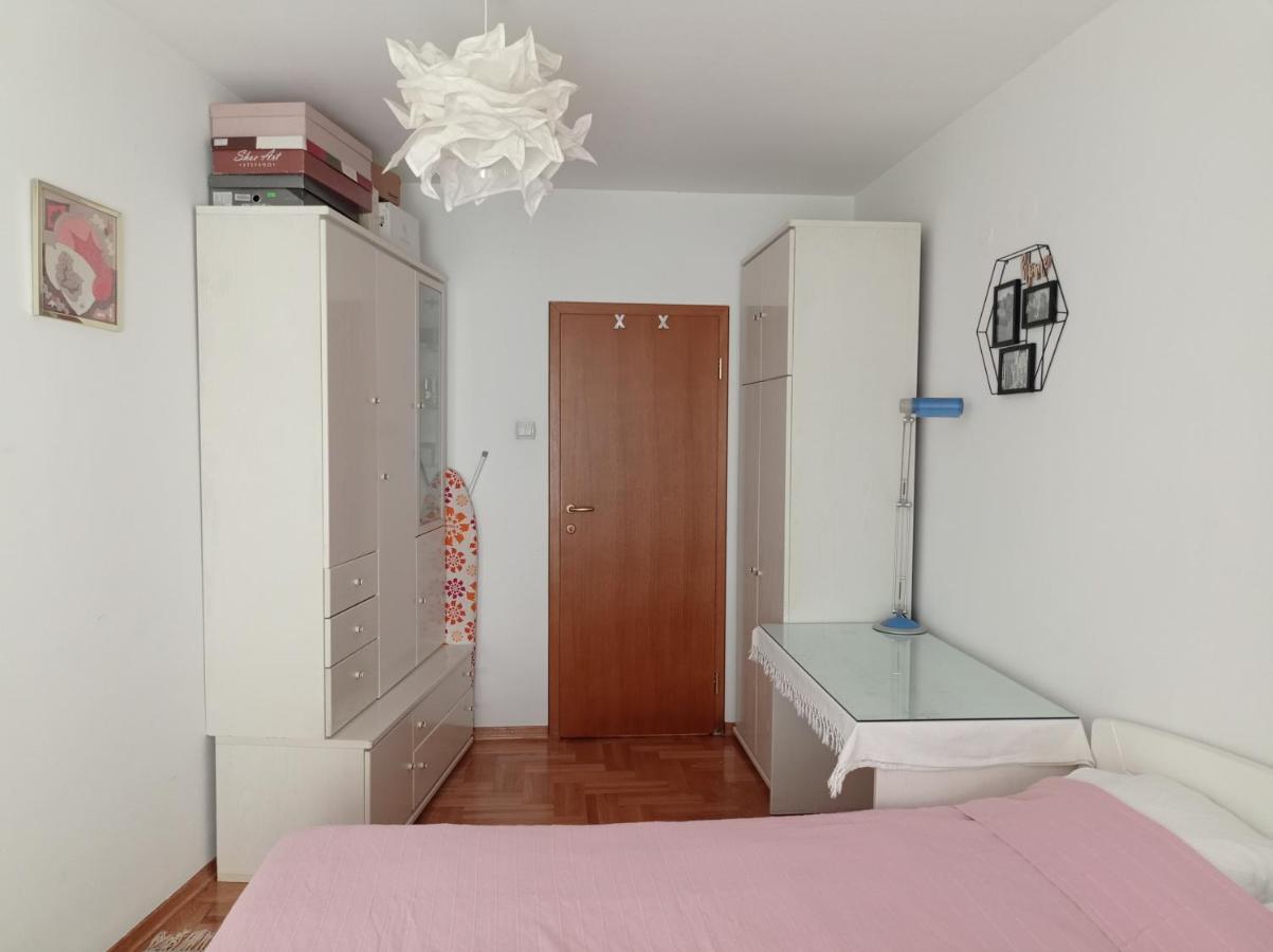 Go 2 Apartment Belgrade Luaran gambar